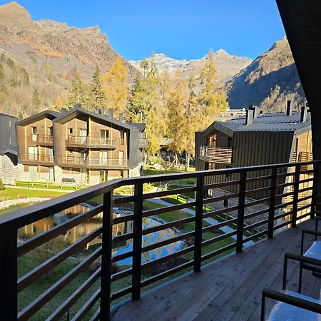 Olterzuba Hus *