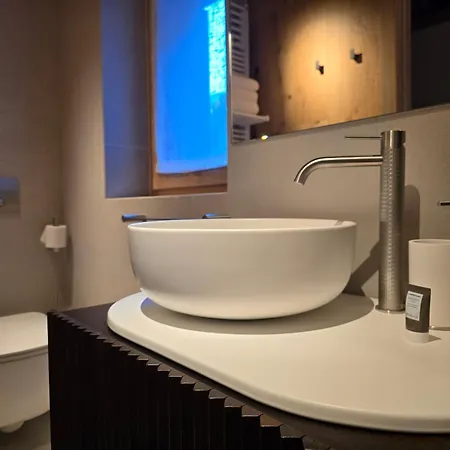Olterzuba Hus *