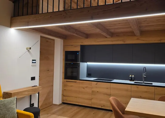 Olterzuba Hus * アラーニャ・ヴァルセージア