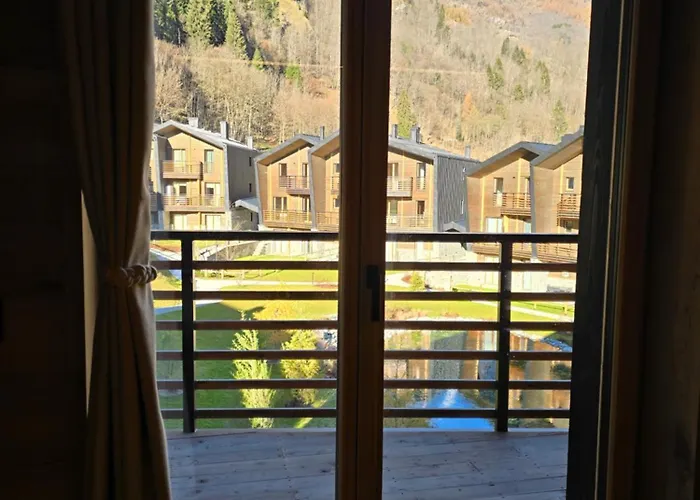Olterzuba Hus * 알라냐발세시아